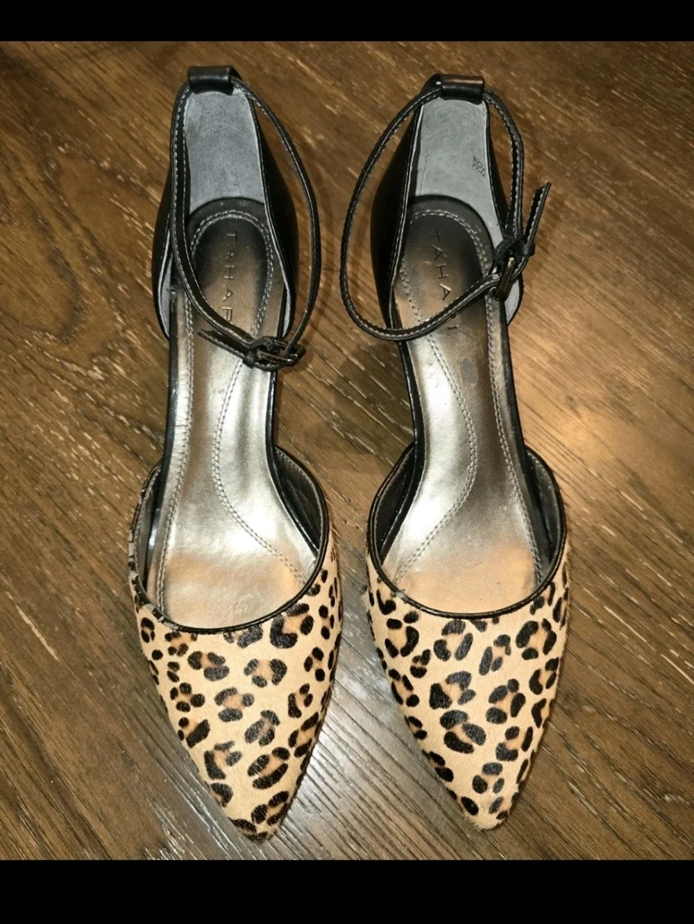 Tahari Leopard Calf Hair D’Orsay Heels Womens 7.5 Pointed Toe Kitten Heel Ankle